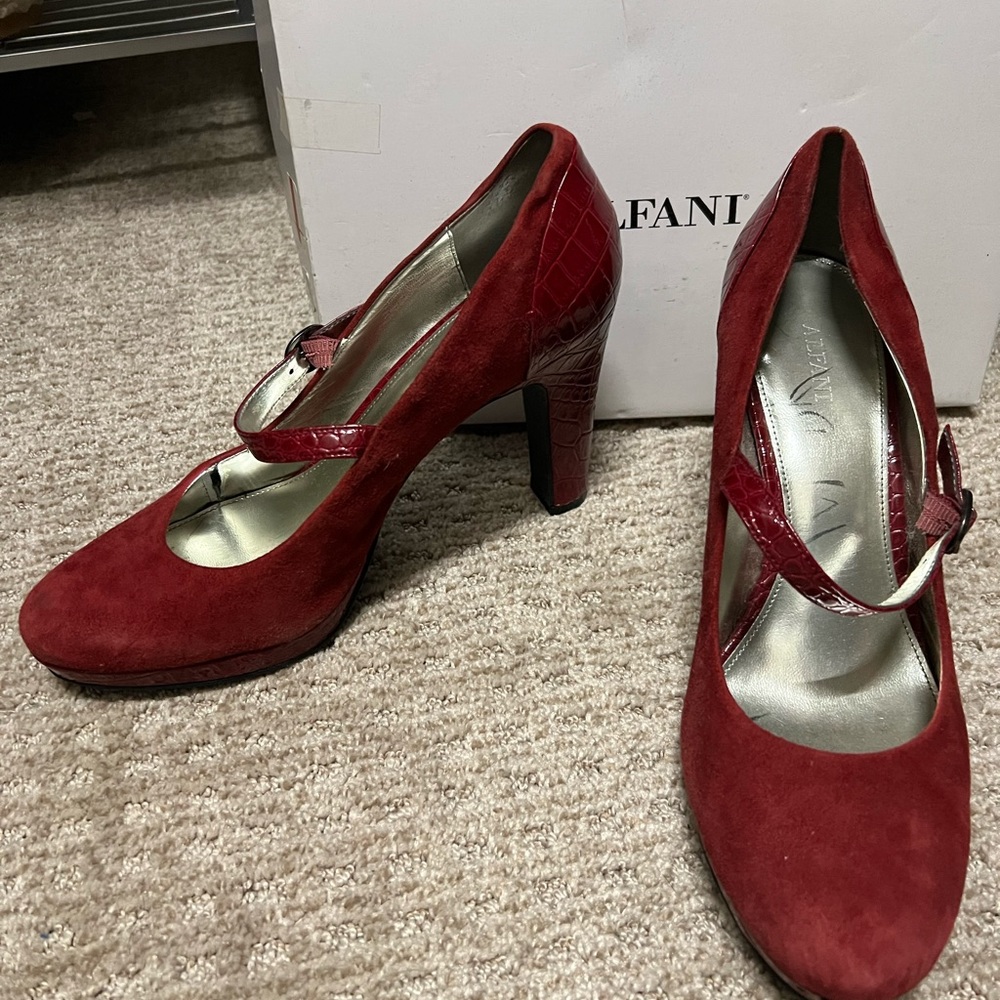 Women's Alfani Step Red Pumps